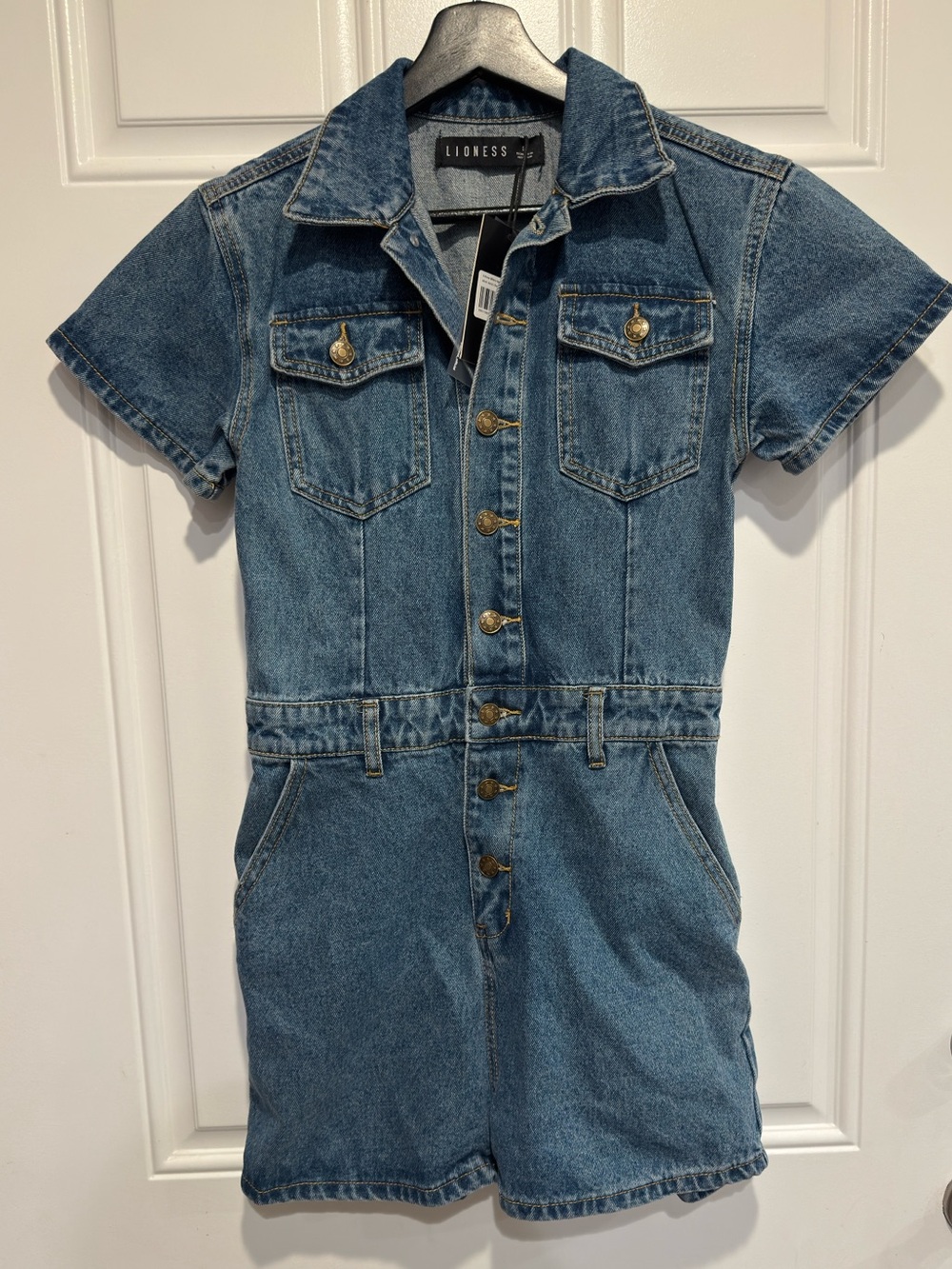 Lioness U Know Whats Up Denim Utility Romper Blue Short Sleeve Size S NWT